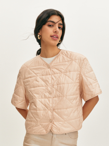 Куртка стеганная с коротким рукавом