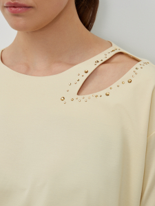 Блуза трикотажная с декором