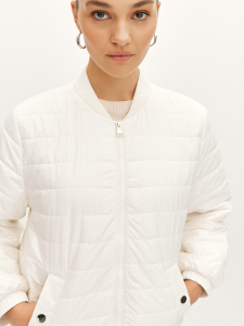 Куртка укороченная с горизонтальной стежкой