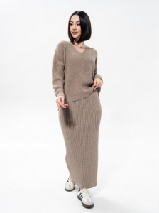 Костюм вязаный (джемпер+юбка)