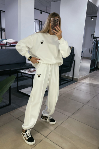 свитшот с брюками 
154.C705