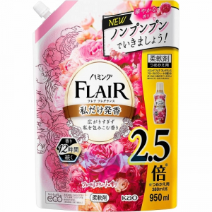 KAO Flair Fragrance Floral Sweet Арома кондиционер для белья, сладкий цветочно фруктовый аромат, мягкая упаковка, 950 мл