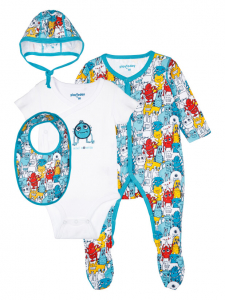 Комплект для мальчика: боди, комбинезон, нагрудник, чепчик