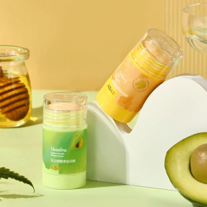 Увлажняющий стик с вазелином для рук и ног ADAD