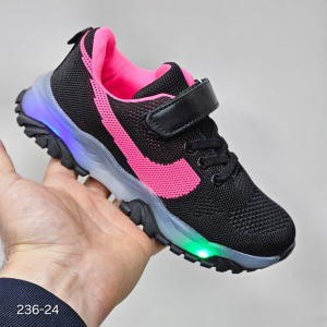 Кроссовки детские