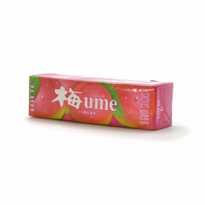 Жевательная резинка LOTTE UME GUM со вкусом японской сливы 31 грамм