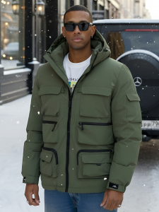 Куртка спортивная мужская зимняя с капюшоном зеленого цвета 3222Z