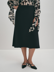 Юбка А-силуэта с атласным блеском