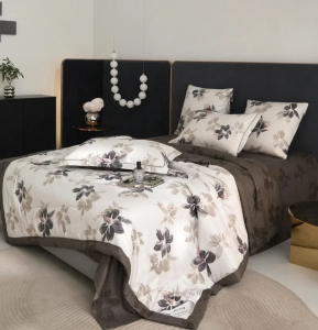 Одеяло Mency  двухстороннее  с простыней и наволочками ODMENHD04