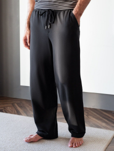 Брюки прямые на резинке из футера двухнитки с эластаном с затяжкой по низу