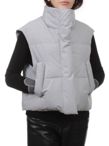 24122 GRAY Жилет утепленный женский (100 гр. холлофайбер)