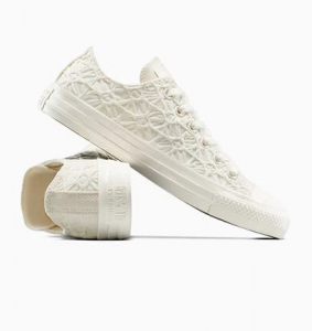 Chuck Taylor All Star Textured Material