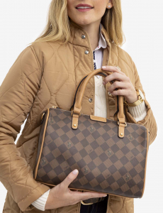 DIAMOND SIGNATURE SWIFTY SATCHEL BAG