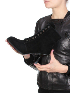 04-E29W-15B BLACK Ботильоны зимние женские (натуральная замша, натуральный мех)