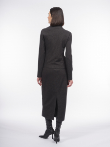 Асимметричная блуза с длинным рукавом