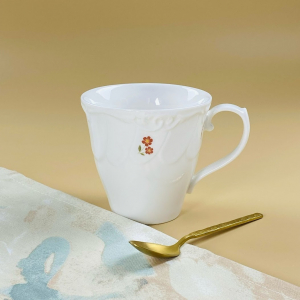 109-196 Кружка 350мл КРОКУС в под.уп.(х24)Фарфор