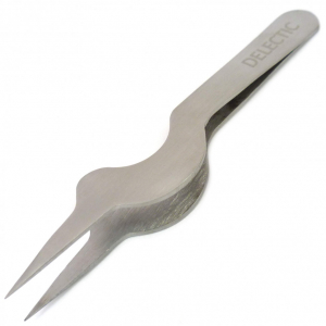 Пинцет для бровей DELECTIC - B629 точечный, серебристый, 100 мм