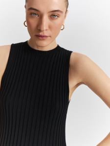 Топ с американской проймой