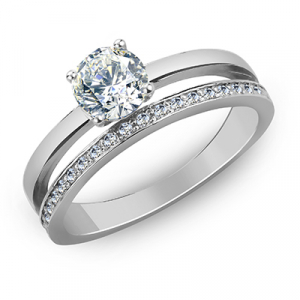 Кольцо с фианитом родированное серебро 925*