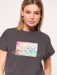 Футболка из хлопкового облегченного полотна с авторским принтом