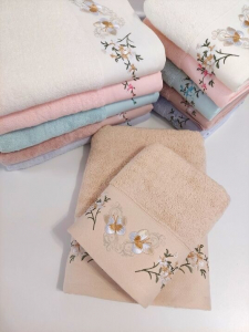 Махровое полотенце 