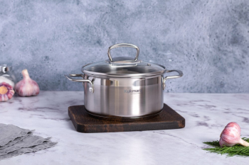 Кастрюля линии "Орион" 2,5 литра, диаметром 18 см, со стеклянной крышкой ORN-CA2518G