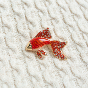 Брошь Ciprino dorato