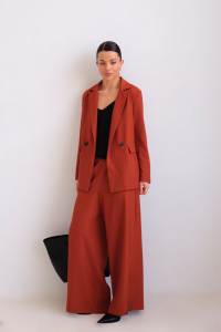 16007 Костюм брючный в цвете охра (остаток: 48-50)