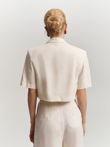 Жакет изо льна укороченный