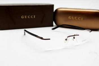 Распродажа без футляра Gucci оправа 6842 C02