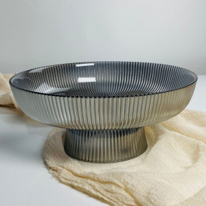 588-533 Фруктовница 26см на ножке в под.уп.(х4)Стекло