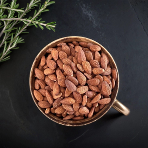 МИНДАЛЬ С МОРСКОЙ СОЛЬЮ