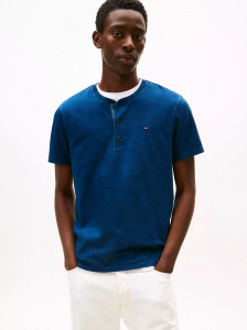 Garment-Dyed Short-Sleeve Henley