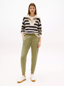 Relaxed Solid Sweatpant