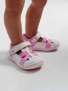 Сандалии для девочки