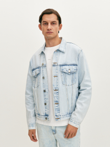 Куртка джинсовая