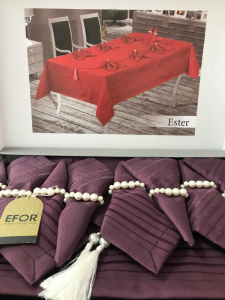 Скатерть EFOR ESTER 160*220  8 салф ранер пурпурный MOR