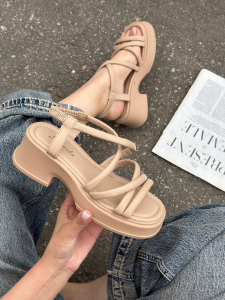 Босоножки (бежевые)