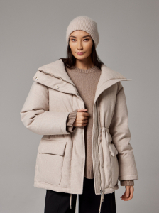 Шапка двойная с пухом енота PR 25009