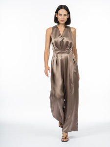 Комбинезон из струящейся атласной ткани