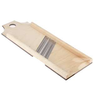 Терка-шинковка деревянная 43,5х15х3см, для капусты, 3 металлических лезвия (Россия)