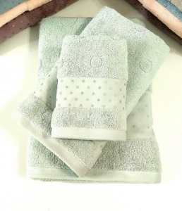 Махровое полотенце 