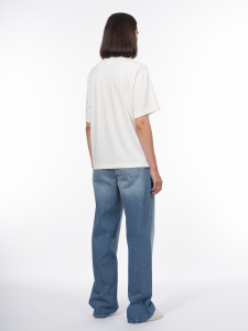 Футболка с лого-вышивкой пайетками