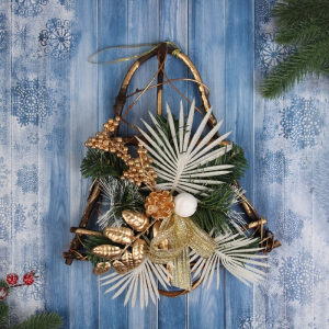 Украшение новогоднее «Зимнее волшебство. Ажурная ветка на колокольчике», 31?26 см