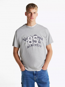 Tommy Jeans Varsity Graphic T-Shirt