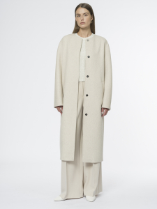 Прямое пальто из шерстяной ткани