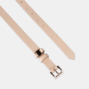 Узкий ремень с металлической шлевкой