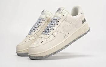 Кроссовки Nike Air Force 1 Low