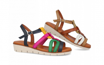 1534 - DIGODIGO
                SANDALIAS DE CUNA