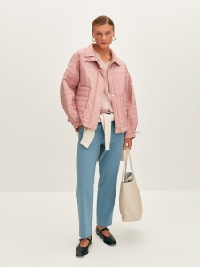 Легкая стеганая куртка